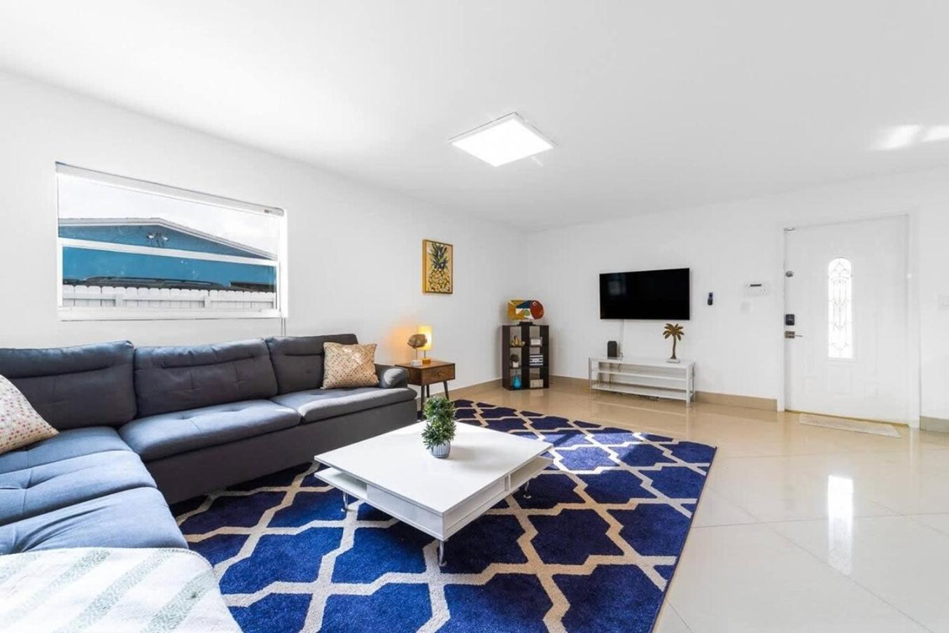 Private Heated Pool Villa In Ftl Near Beach 劳德代尔堡 外观 照片