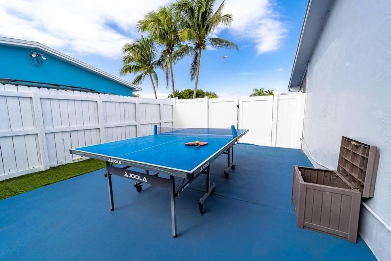Private Heated Pool Villa In Ftl Near Beach 劳德代尔堡 外观 照片